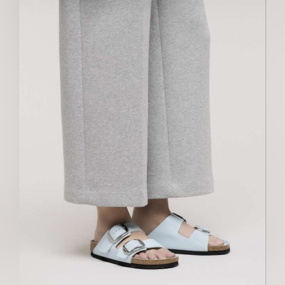 Size 5-5.5 🆕️ Birkenstock Women's Arizona Big Buckle Natural Leather Baby Blue - Picture 2 of 12